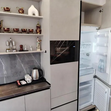 Verona Smart Apartament1 アパート *